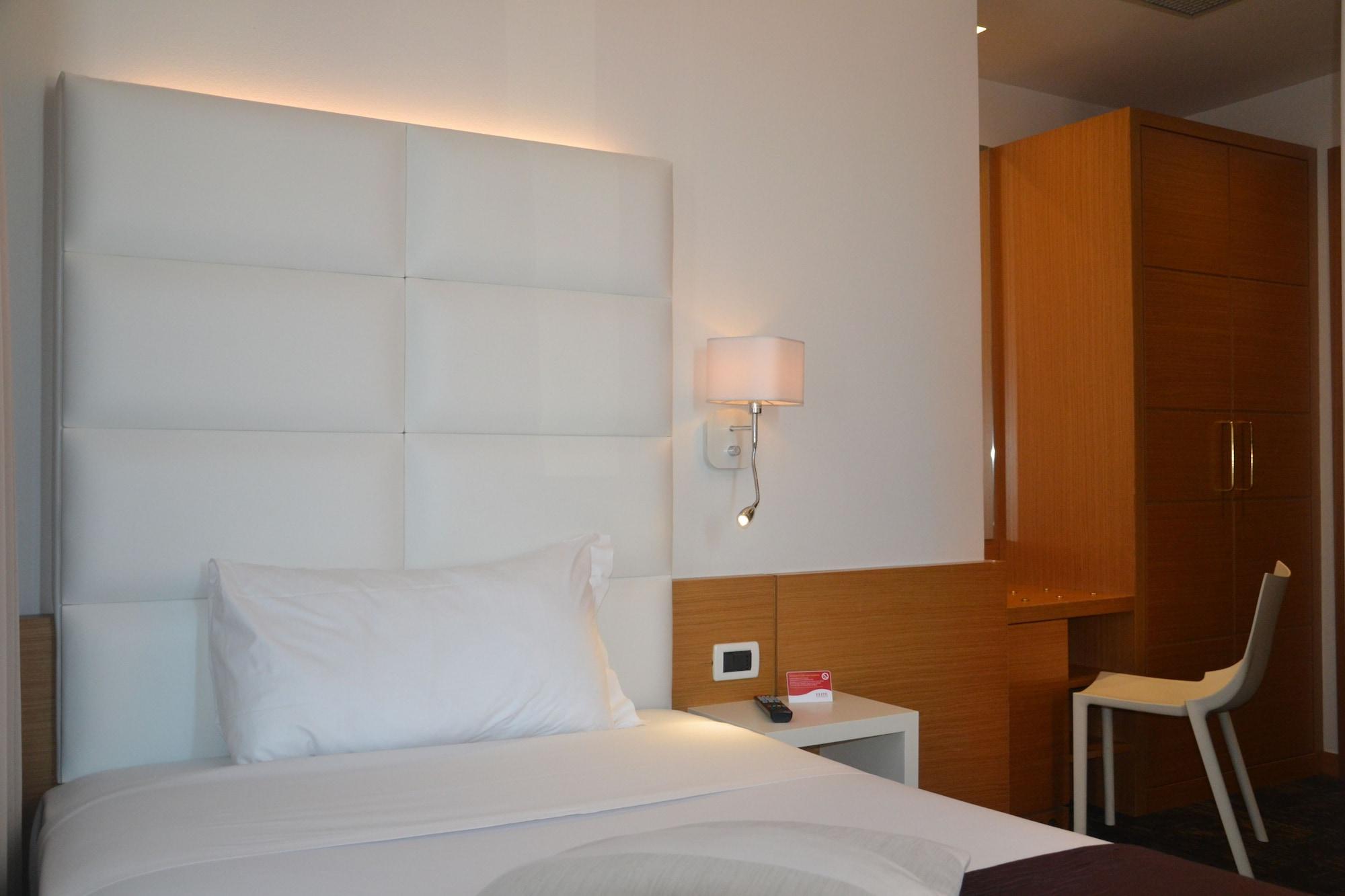 Aparthotel Elite &