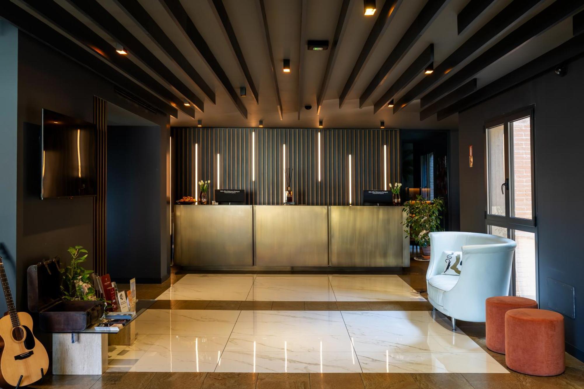 Elite & Aparthotel 4*